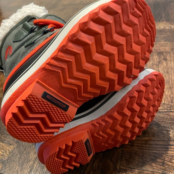 Sorel Children’s Yoot Pac, Toddler size 8 - Picture 3 of 3